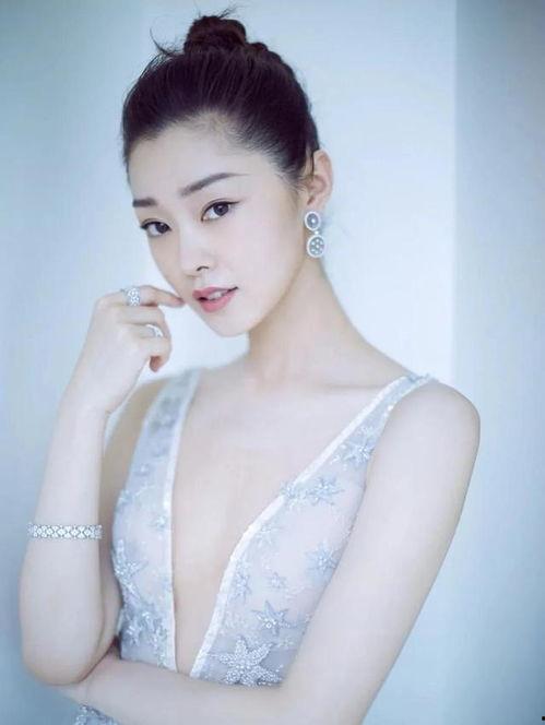 明星 轶,揭秘娱乐圈背后的故事